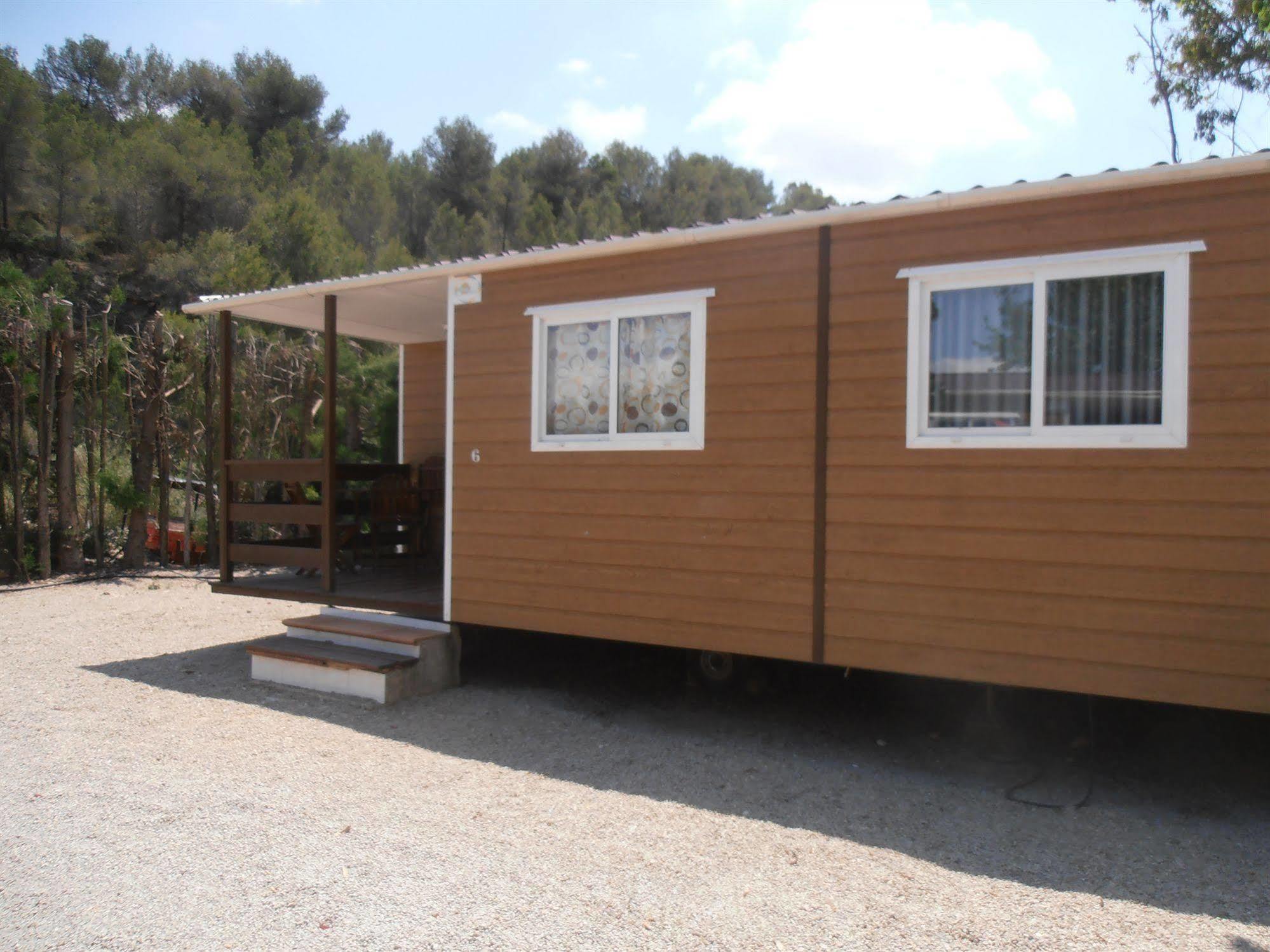 Oasis Country Park Hotel Rugat Bagian luar foto