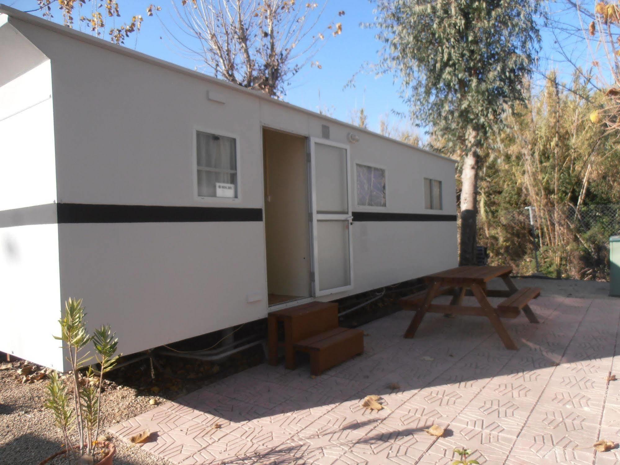 Oasis Country Park Hotel Rugat Bagian luar foto