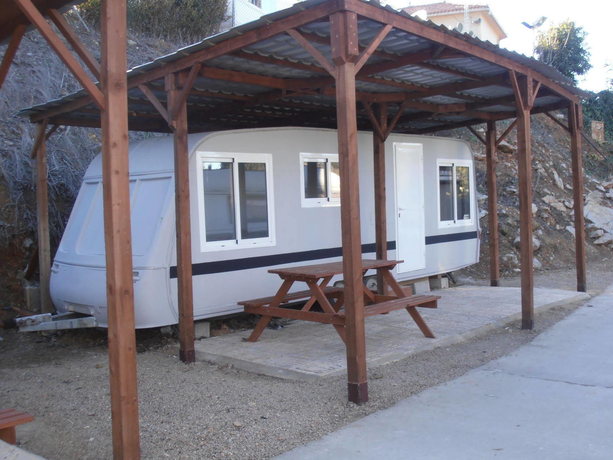 Oasis Country Park Hotel Rugat Bagian luar foto