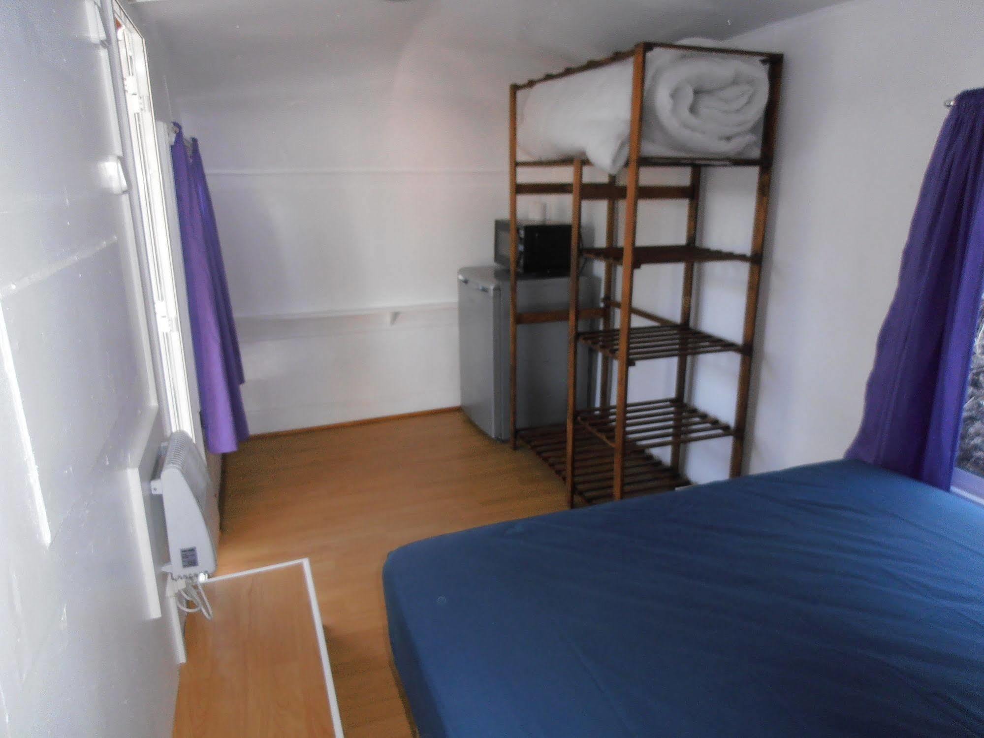 Oasis Country Park Hotel Rugat Bagian luar foto